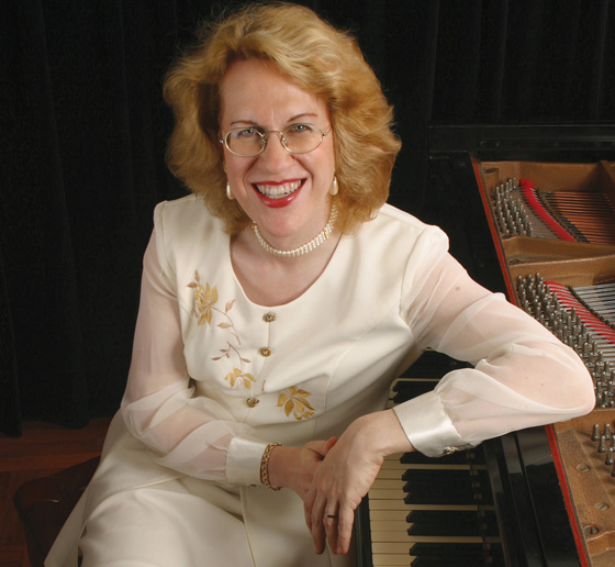 Pianist Sara Davis Buechner