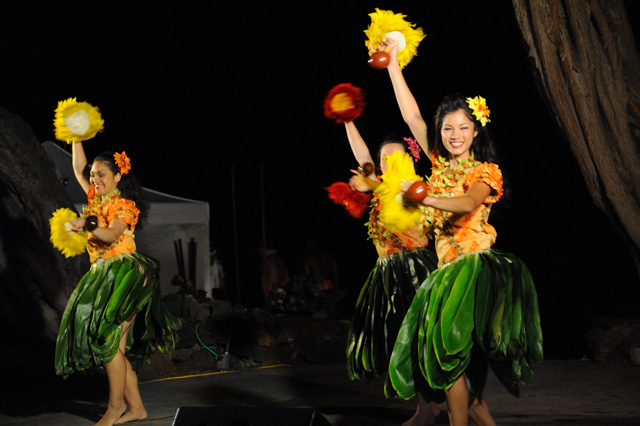 Mauna Kea Luau Dancers