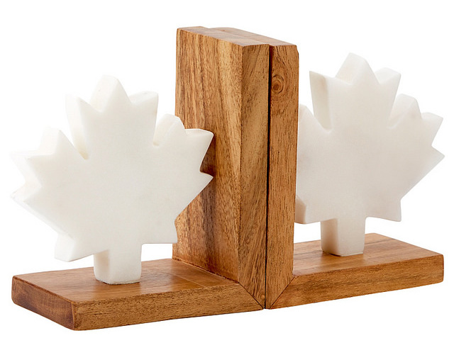 Maple Leaf Bookends