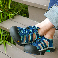 KEEN women's H2 Newport sandals
