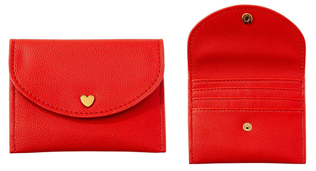 Love and Lore Heart Snap Coin Case