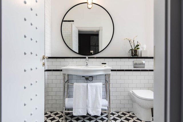 Bathroom interior
