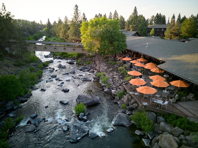 Riverhouse Lodge