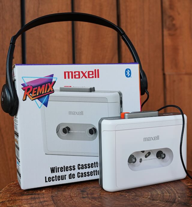 Maxell Wireless cassette player