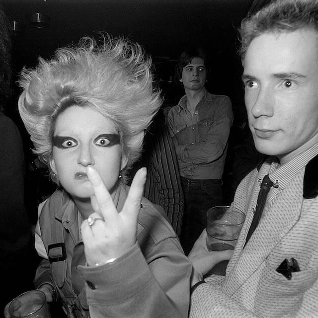 Jordan Mooney, Johnny Lydon